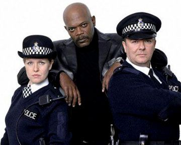 "Sons of Anarchy", "Luck" et "Secret Life" renouvelées  ;  "The Firm" déprogrammée et remplacée par "Awake"  ;  La tragédie de Columbine racontée dans une mini série  ;  Castings : Bobby Cannavale dans "Boardwalk Empire", deux nouveaux dans "Boss", Terry O'Quinn rejoint "Falling Skies"  ;  On répond à vos questions : "Teen Wolf", "Merlin"  ;  La bande; annonce de la saison 2 de "Fairly Legal"  ;  Coup de projecteur sur l'oeuvre de Ricky Gervais  ;  L'incrust des séries lors du Super Bowl 2012