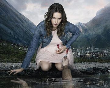 Rencontre avec "Les Revenants", "L'Exorciste" façon sitcom des années 80, Les premières photos d'"Hannibal" ;  Le retour de Zach Braff ;  Une réunion "Buffy" dans "How I Met Your Mother"