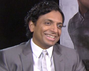 La scène finale du "Cercle des poètes disparus" par M. Night Shyamalan...