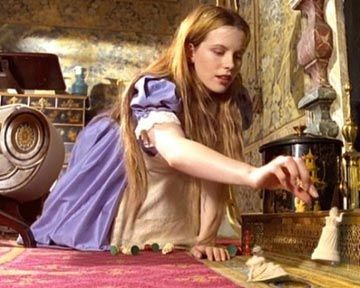 Alice au pays des merveilles : À travers le miroir Bande-annonce