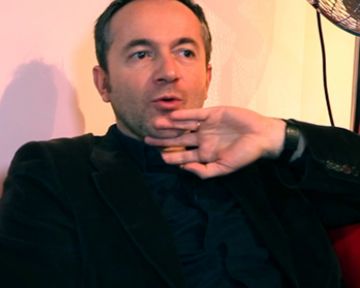 Le métier de producteur par ceux qui le font... Rencontre avec Anne-Dominique Toussaint, Margaret Ménégoz, Jean-Louis Livi, Eric Altmayer ou encore Marie Masmonteil qui se livrent sur leur métier