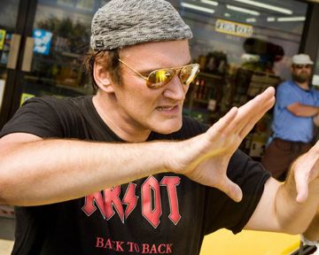 Tarantino, c'est comme Obélix avec la potion magique : il est tombé dans la cinéphilie quand il était tout petit. Top 5 des films qui ont le plus influencé Quentin Tarantino.