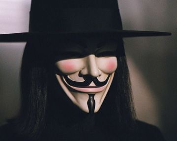 A visage recouvert... Top 5 des personnages qui n'enlèvent jamais leur masque.