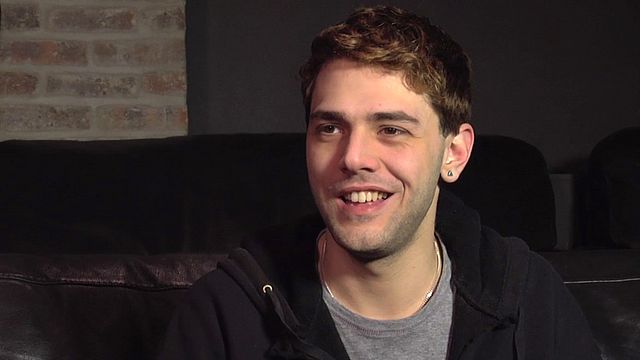 Pour ce quatrième film, centré sur "le deuil de la mort et de l'amour" et "la violence qui veille en nous", Xavier Dolan fait une incursion dans le thriller noir. Rencontre avec un cinéaste éclectique.