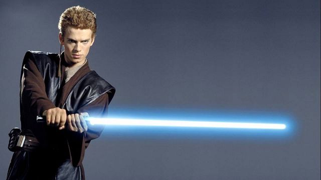 "Star Wars : Episode VII" : 5 candidats en lice pour incarner le nouveau Jedi; Kevin Feige confirme la sortie d'un long métrage Marvel Studios face à Batman vs. Superman; le look de John Constantine; Captain America Vs. Master Chief...