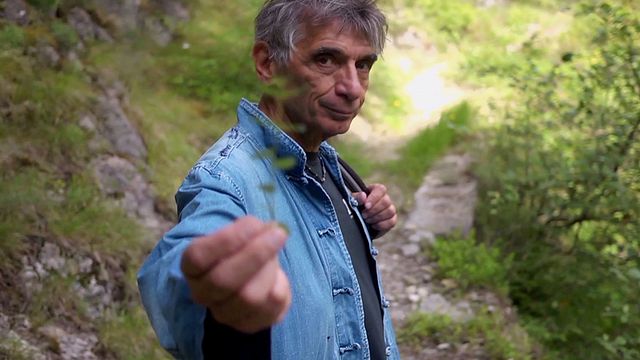 Edmond, un portrait de Baudoin Trailer