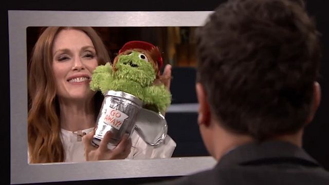 Au "Tonight Show" de Jimmy Fallon, on aime inventer de nouveaux jeux. Pour Julianne Moore, ce sera "La Boîte à mensonges" !