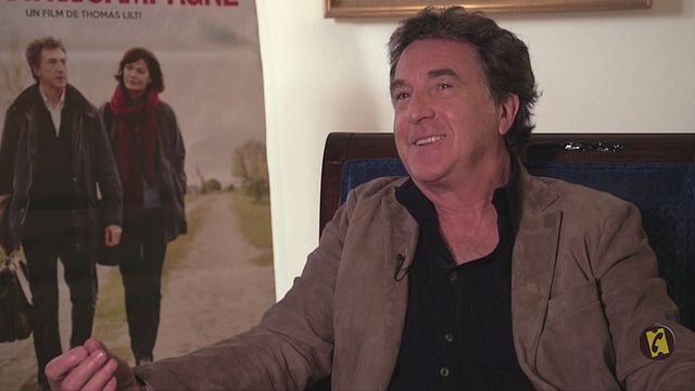 François Cluzet aimerait tourner avec Arnaud Desplechin, qu'il compare à Claude Chabrol, avec lequel il n'a pas encore travaillé...