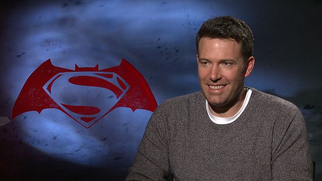 La Team Gotham de Batman V Superman répond à vos questions, de nouvelles images de Warcraft : le commencement, un scénariste pour Indiana Jones 5...