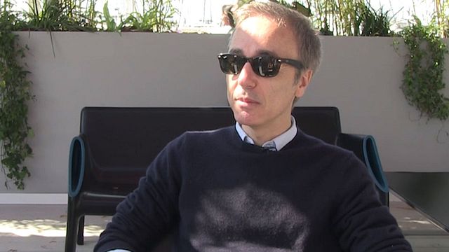 Parallèlement au documentaire "Les Vies de Thérèse", Sébastien Lifshitz s'est lancé dans un documentaire au long cours pour lequel il suit deux adolescentes. Il nous présente ce projet intitulé "Adolescentes".