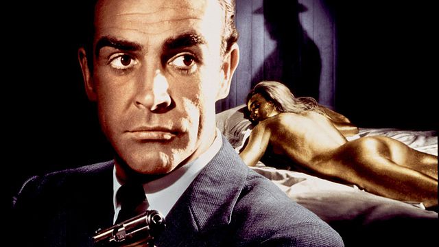 Michel &amp; Michel se couvrent d'or pour piéger Sean Connery dans l'une de ses plus célèbres aventures en James Bond...