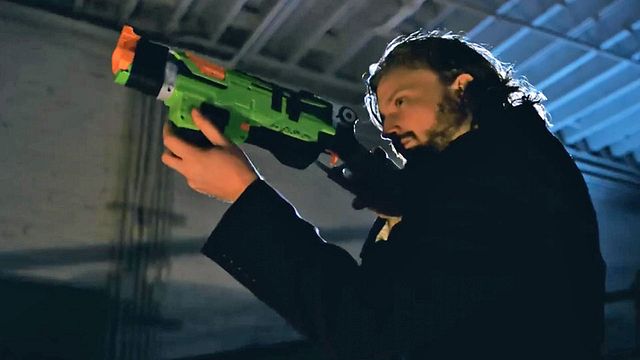 La chaîne YouTube Corridor a mis en ligne une stupéfiante chorégraphie inspirée de la saga&nbsp;John Wick où les personnages se battent avec des pistolets Nerf !