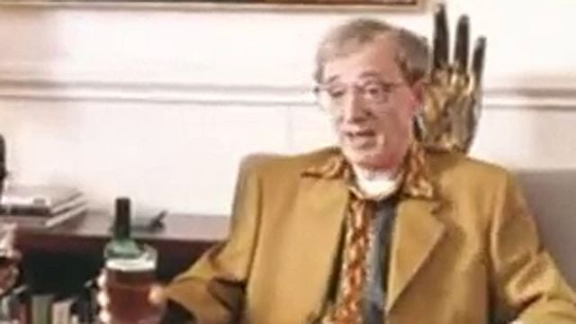 Escrocs mais pas trop Bande-annonce