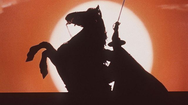 Retour sur les théories de fans les plus folles qui vous feront revoir vos films et vos séries cultes d’une toute autre manière…