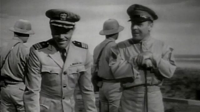 La Sentinelle du Pacifique Trailer