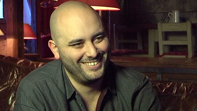 lL scène du collier de chien d' "Un air de famille" par Jérôme Commandeur...