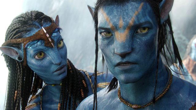 "Je rêve ou tu viens d’embrasser cette poule ? Elle s’appelle Juliette, et tu ne l’insultes pas !" - Top 5 des romances inter-espèces.