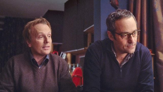 Tirez la langue, mademoiselle Trailer