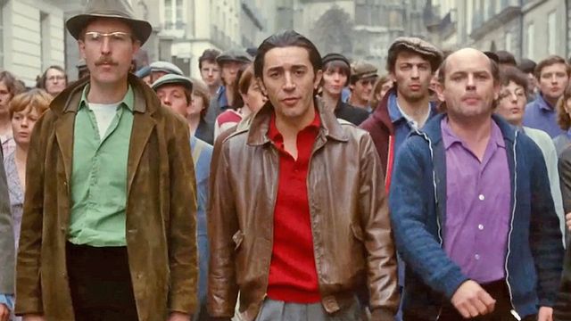 Documentaire consacré à la restauration d'Une chambre en ville réalisé par Raphaël Minnesota