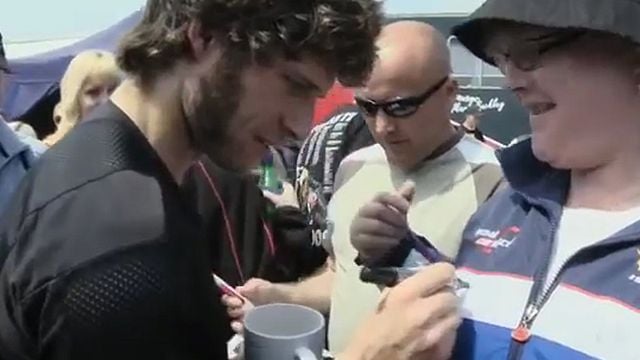 Tourist Trophy - La Course de l'extrême Bande-annonce