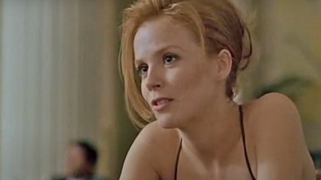 "Copilote" - René (François Cluzet) demande à Stéphane (José Garcia) de l'aider à conquérir Franssou (Isabelle Carré).