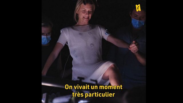 AlloCiné rencontre Alexandre Aja et Mélanie Laurent pour la sortie d'Oxygène.