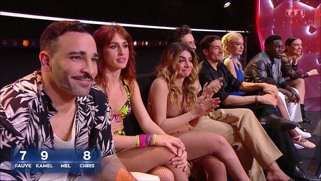 Danse avec les stars : un 10 décroché vendredi fait polémique… Fin du débat  : “Comparons que ce qui est comparable” - TV ACTU by AlloCiné