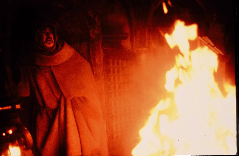 Le Nom de la Rose au Cinéode - Fontenay le Comte - le Renaissance