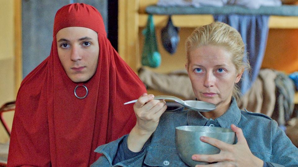 Jacky Au Royaume Des Filles Streaming Extrait du film Jacky au Royaume des Filles - Jacky au royaume des