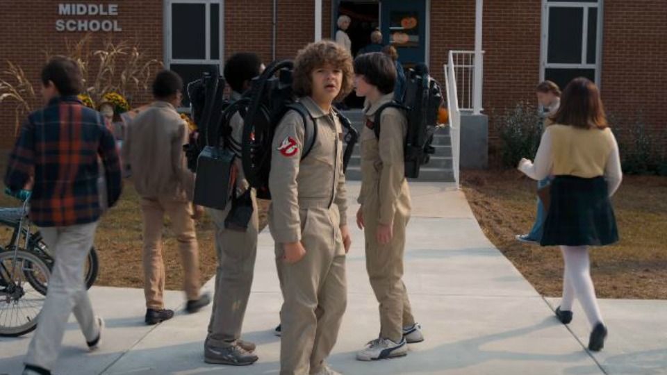 Stranger Things Saison 4 Streaming Vo Stranger Things 2 - Annonce Super Bowl - Teaser Stranger Things
