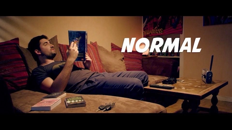 Normal People Bande Annonce Vf Bande annonce de Normal - Normal Bande-annonce VF - AlloCiné