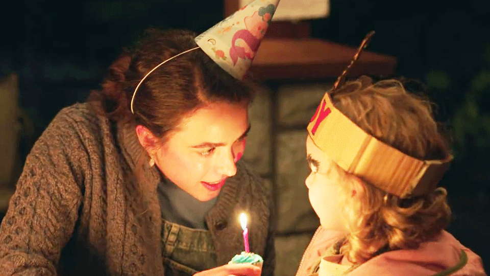 Maid Saison 1 Bande-annonce VF - Trailer - AlloCiné