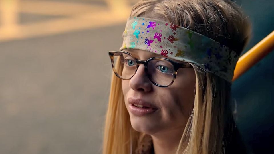 Le dernier bus - saison 1 Bande-annonce VO - Trailer Le dernier bus S01
