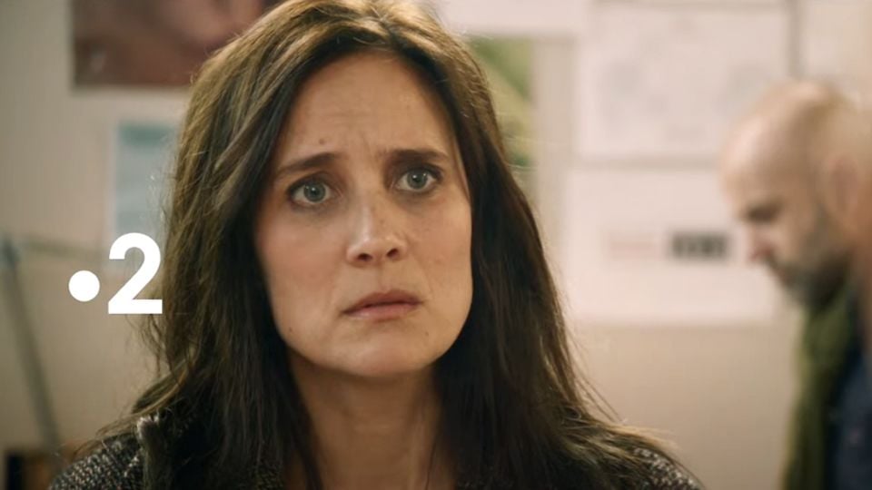 Trailer du film Mise à nu - Mise à nu Bande-annonce VF - AlloCiné