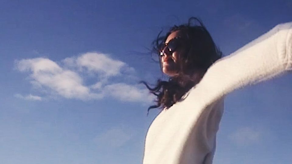 Teaser de Dévore - Dévore Teaser VF - AlloCiné