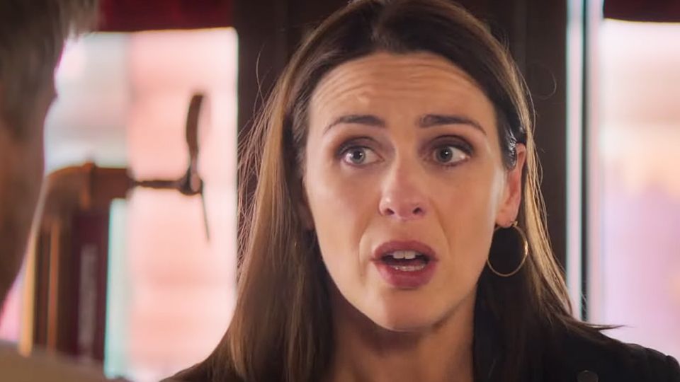 The Lovers - saison 1 Bande-annonce VO - Trailer The Lovers S01 - AlloCiné