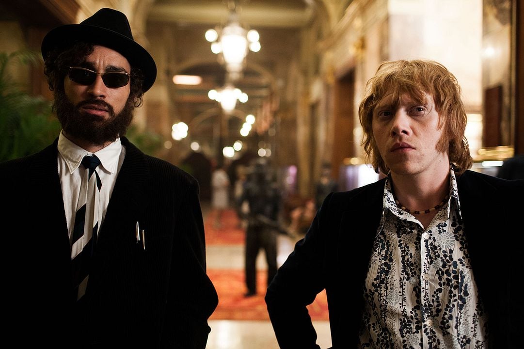 Moonwalkers : Photo Robert Sheehan, Rupert Grint